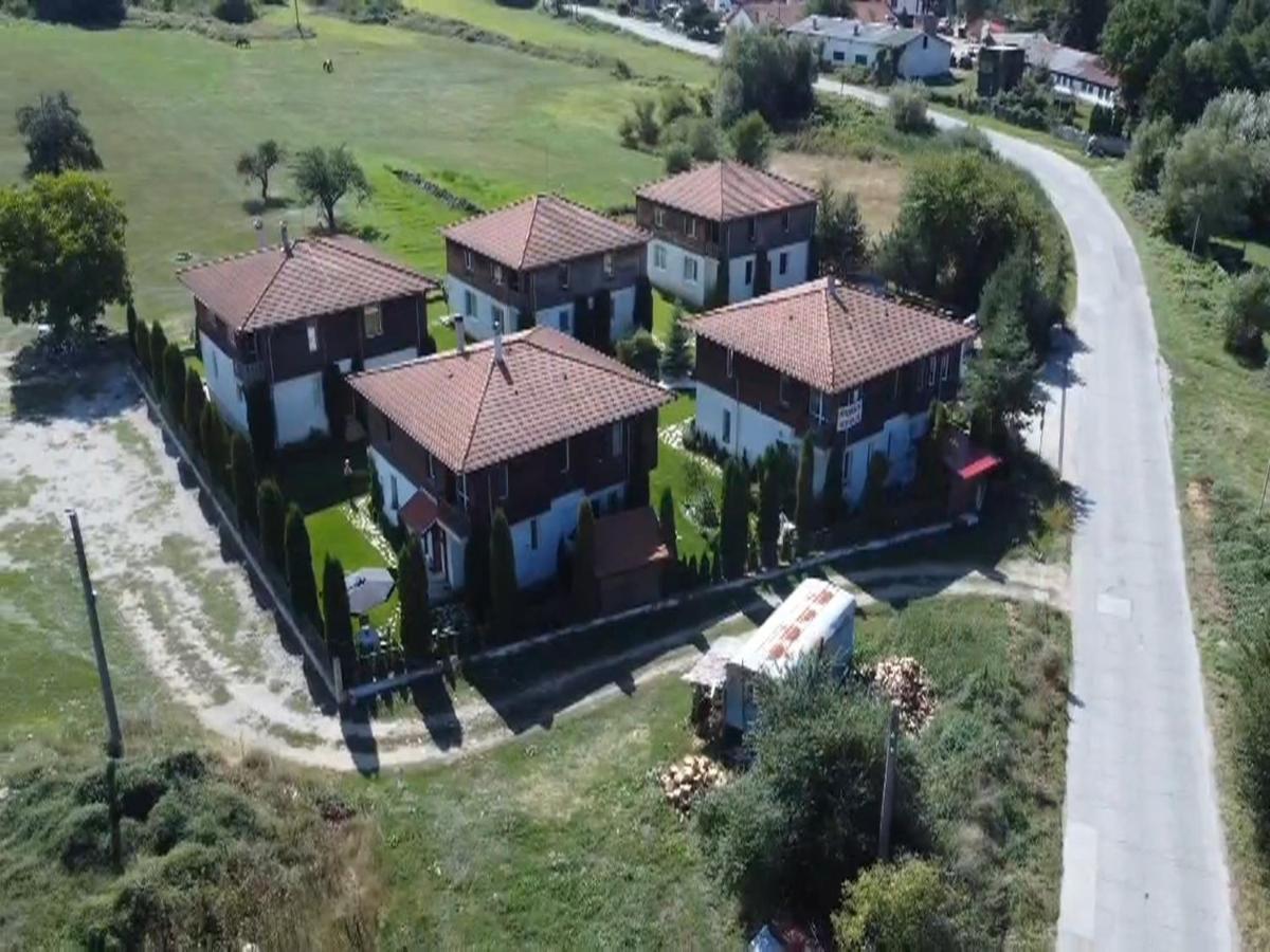 Къща За Гости "Марковски" Raduil Exteriör bild